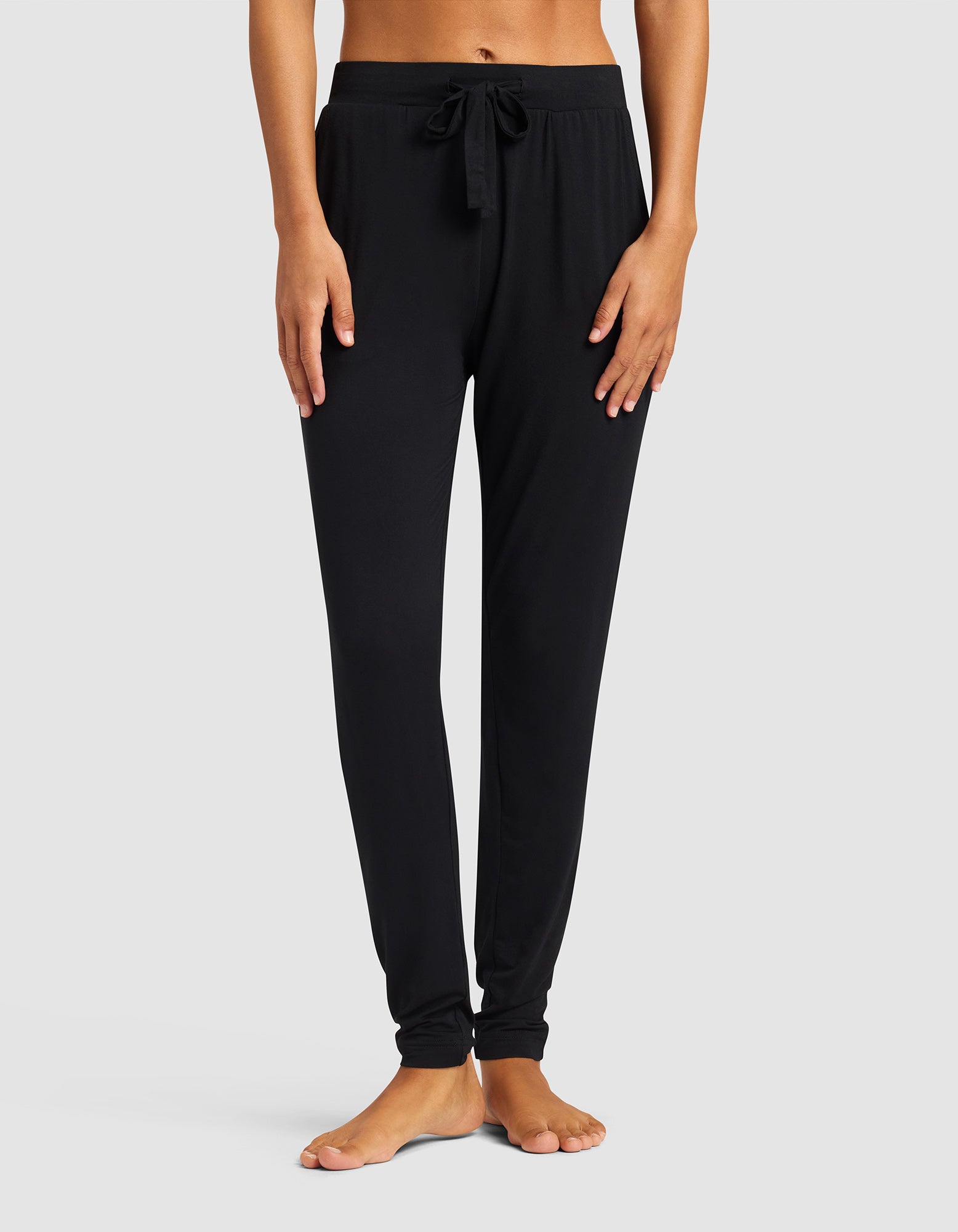 Women's Bamboo Stretch-Knit Tapered Pant - Image 5