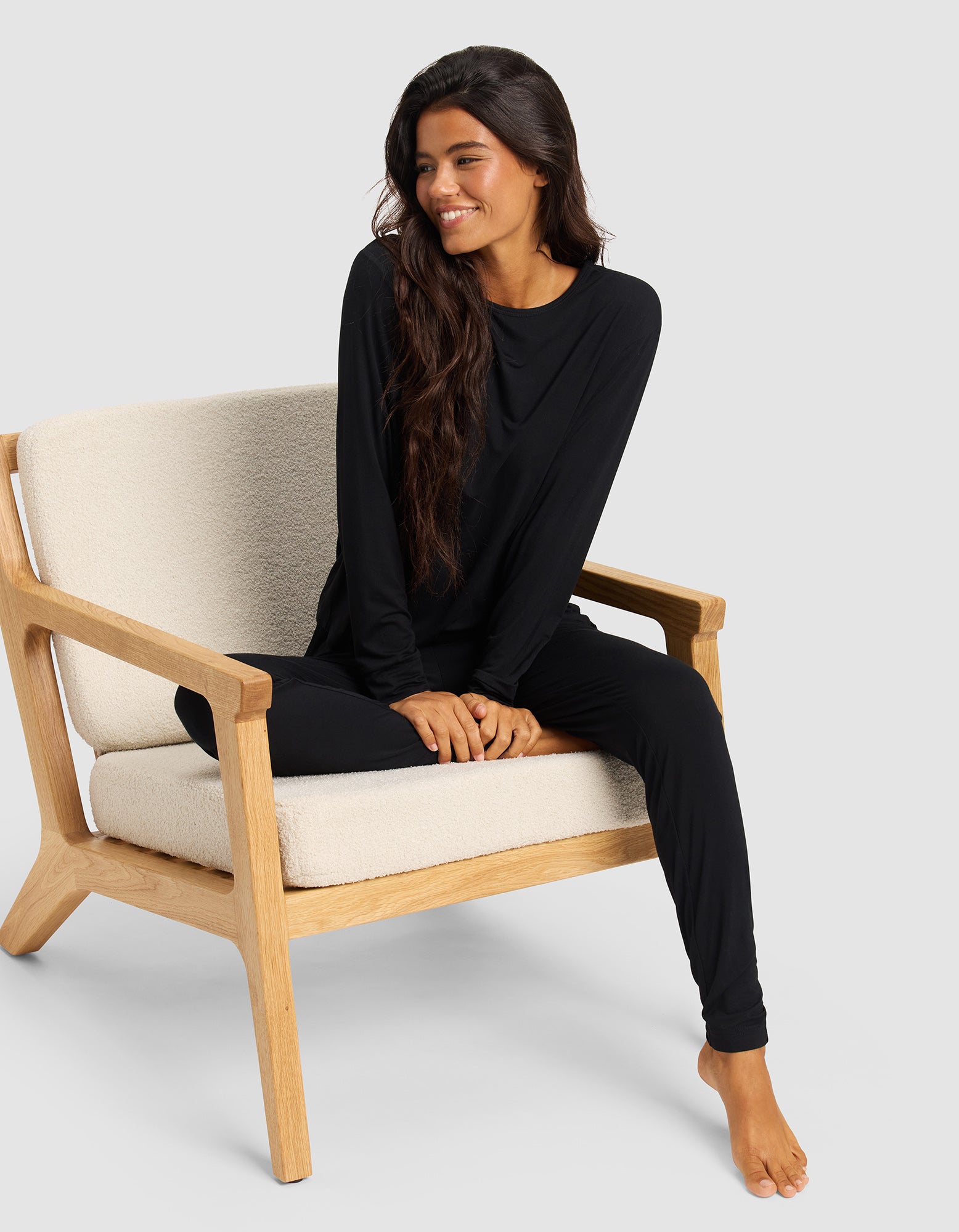 Women's Bamboo Stretch-Knit Tapered Pant - Image 7