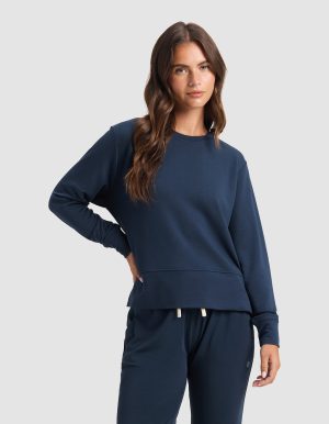 Women's StudioLite Crewneck